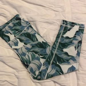 Show me your mumu palm print leggings crop